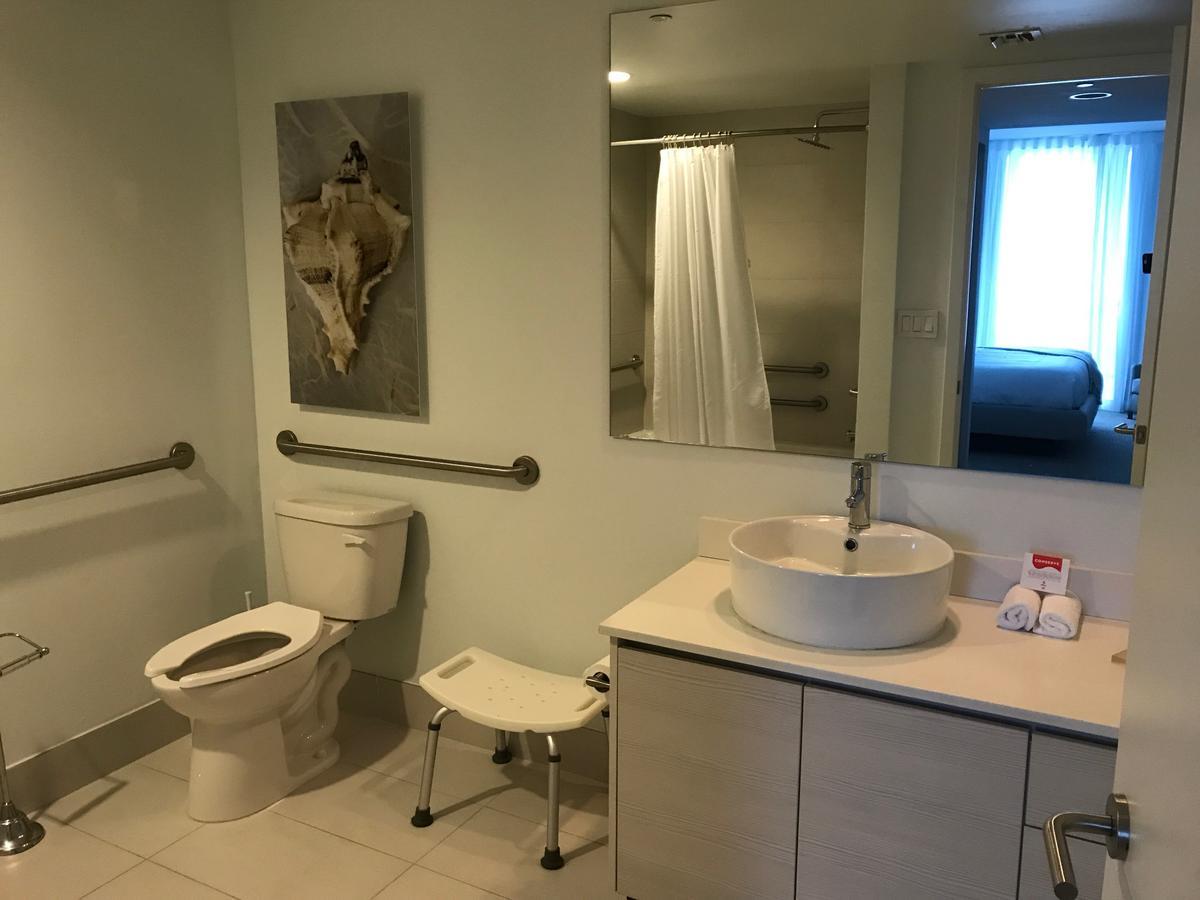 Beach Walk Resort De Lux Apartment Plaja Hallandale Exterior foto