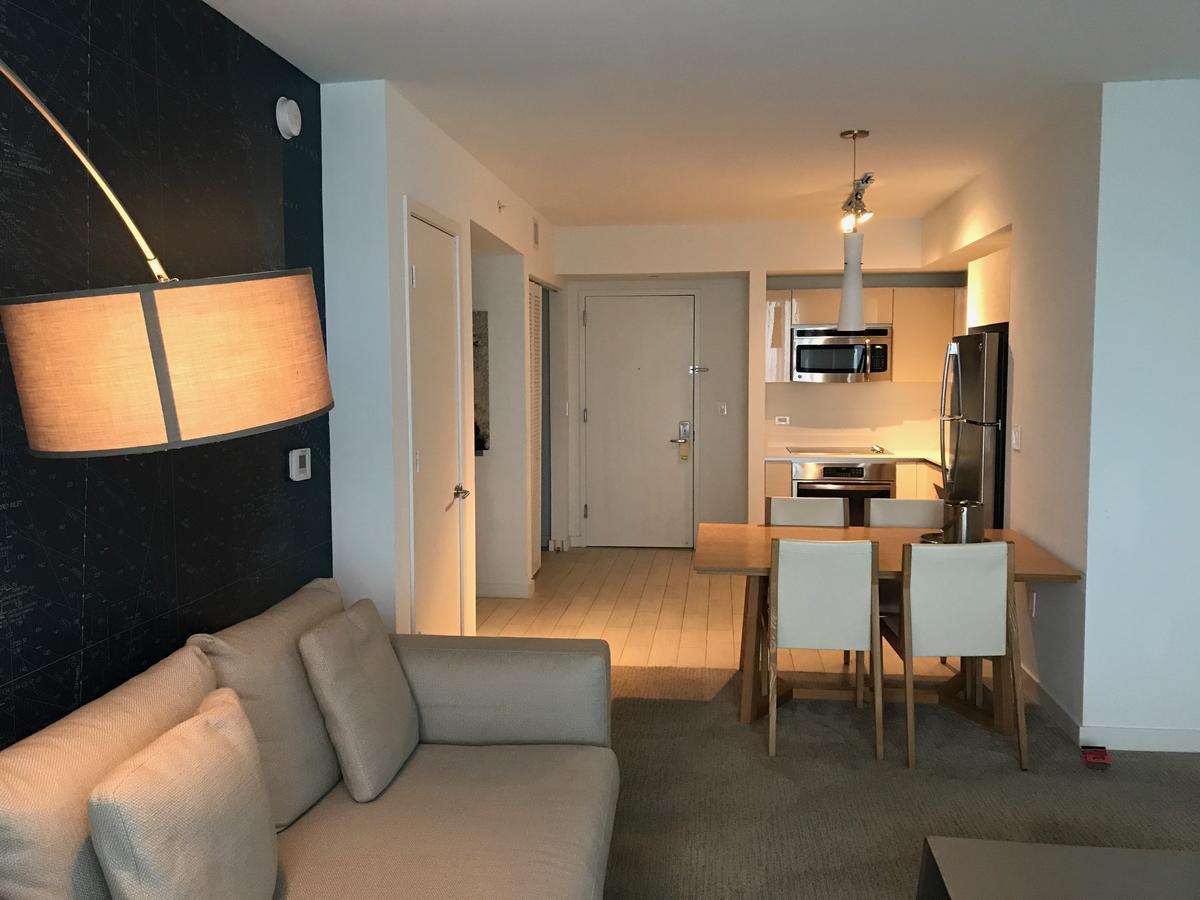 Beach Walk Resort De Lux Apartment Plaja Hallandale Exterior foto
